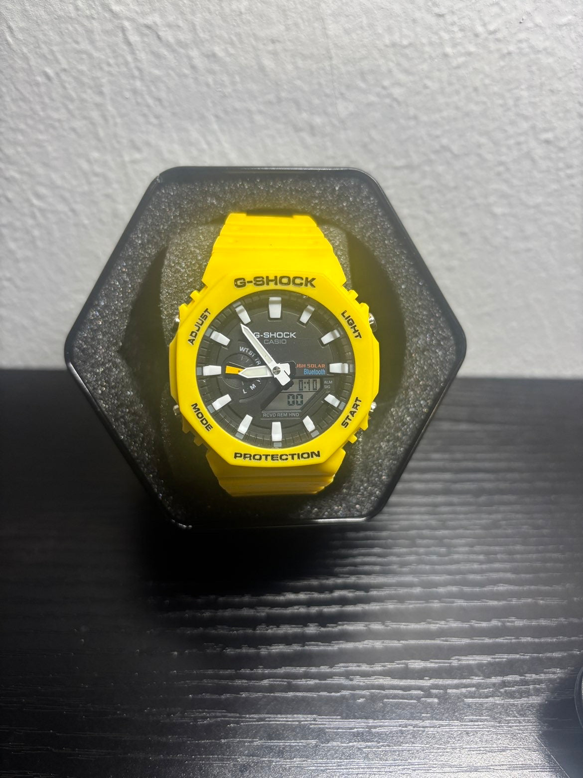 Ga-2100 yellow black