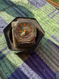 GM-2100 metal red and green inside